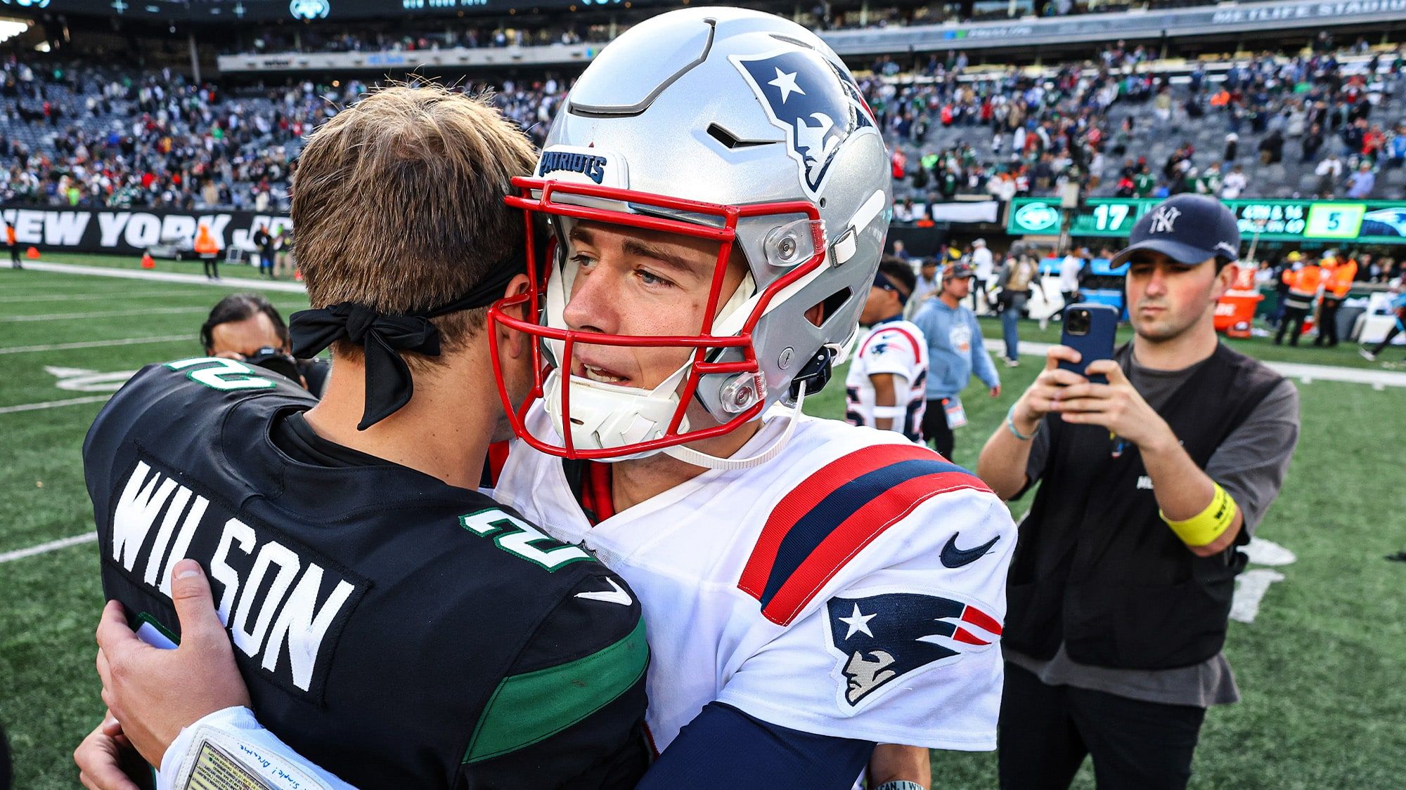 NY Jets, Pats, Odds, Spread, Line, Bets, Picks, Zach Wilson, Mac Jones