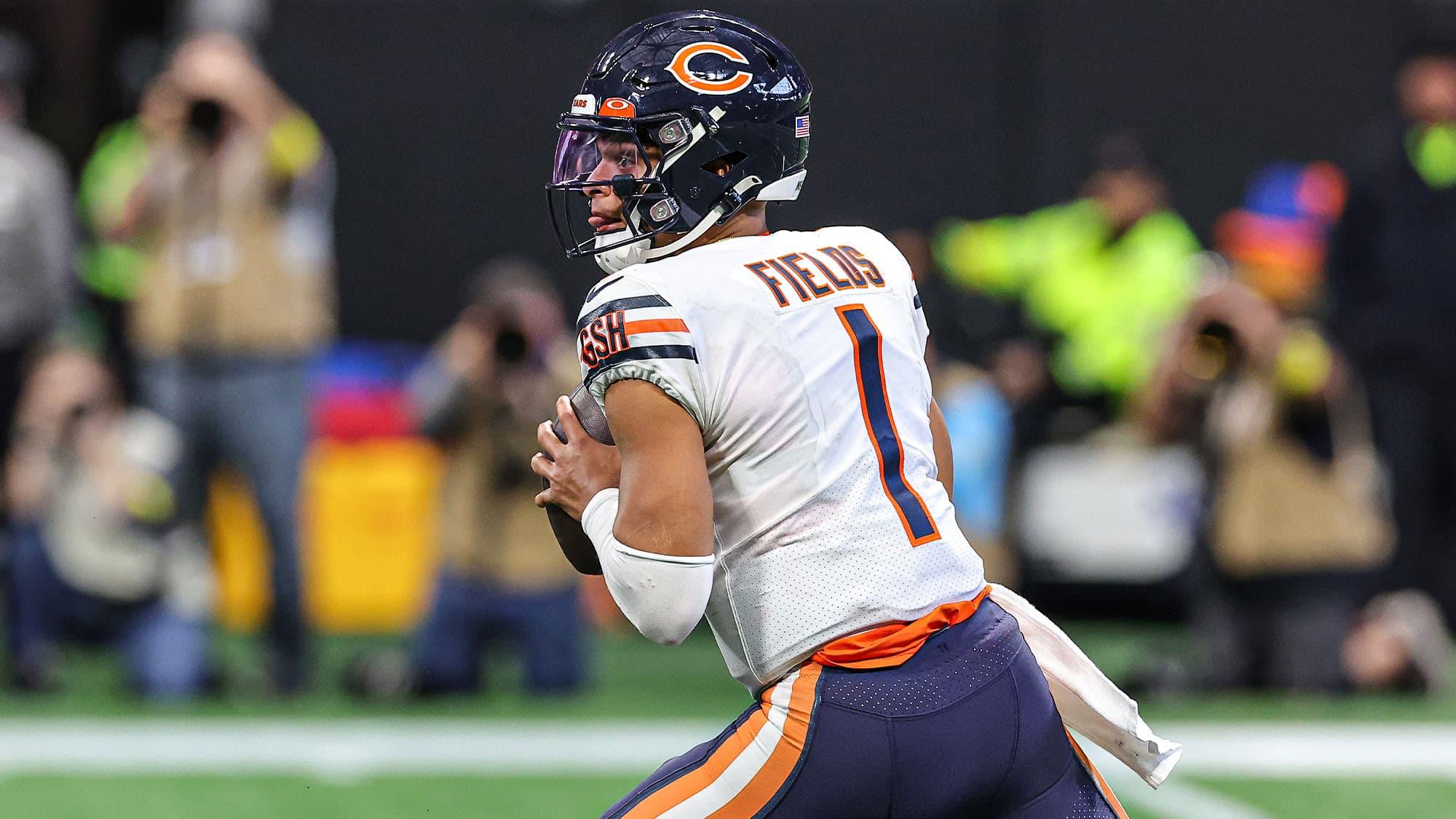 Justin Fields, Chicago Bears, NY Jets, Zach Wilson, Odds, Spread, Picks, Bets
