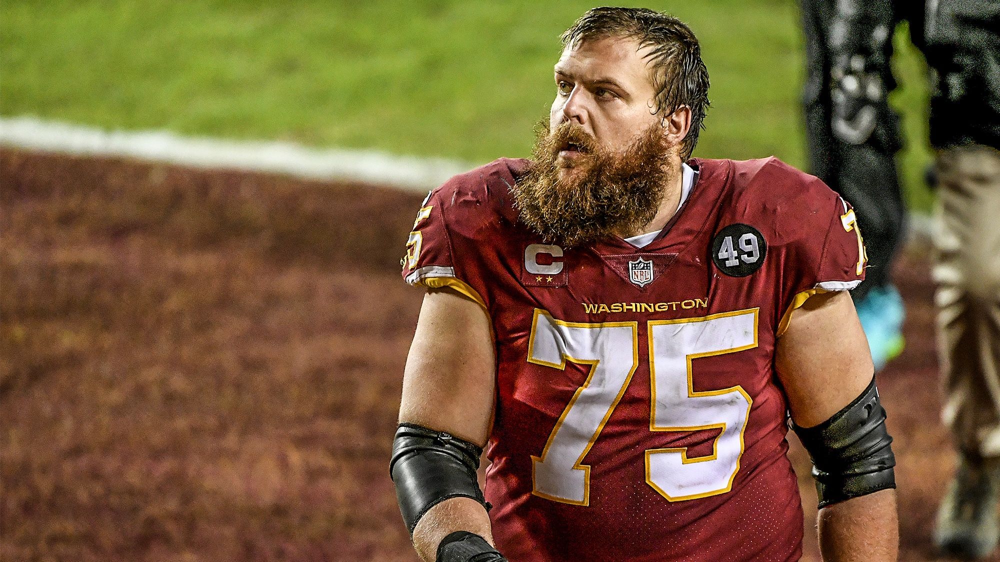 LANDOVER, MARYLAND - DECEMBER 27: Brandon Scherff #75 of the Washington Football Team walks off the field after the game against the Carolina Panthers at FedExField on December 27, 2020 in Landover, Maryland.