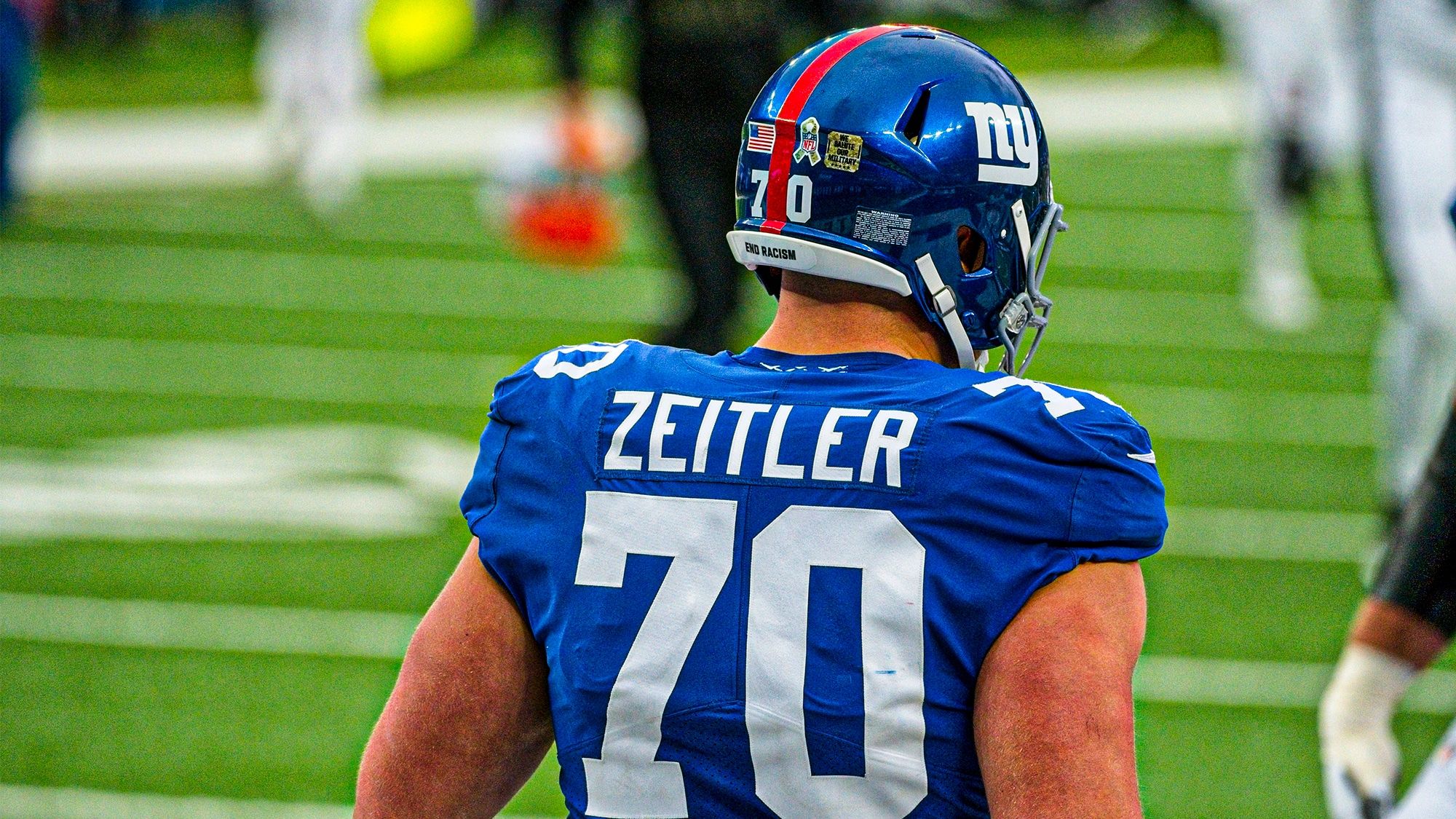 EAST RUTHERFORD, NJ - NOVEMBER 15: New York Giants offensive guard Kevin Zeitler (70) looks on during the game between the Philadelphia Eagles and the New York Giants on November 15, 2020 at MetLife Stadium in East Rutherford, NJ.