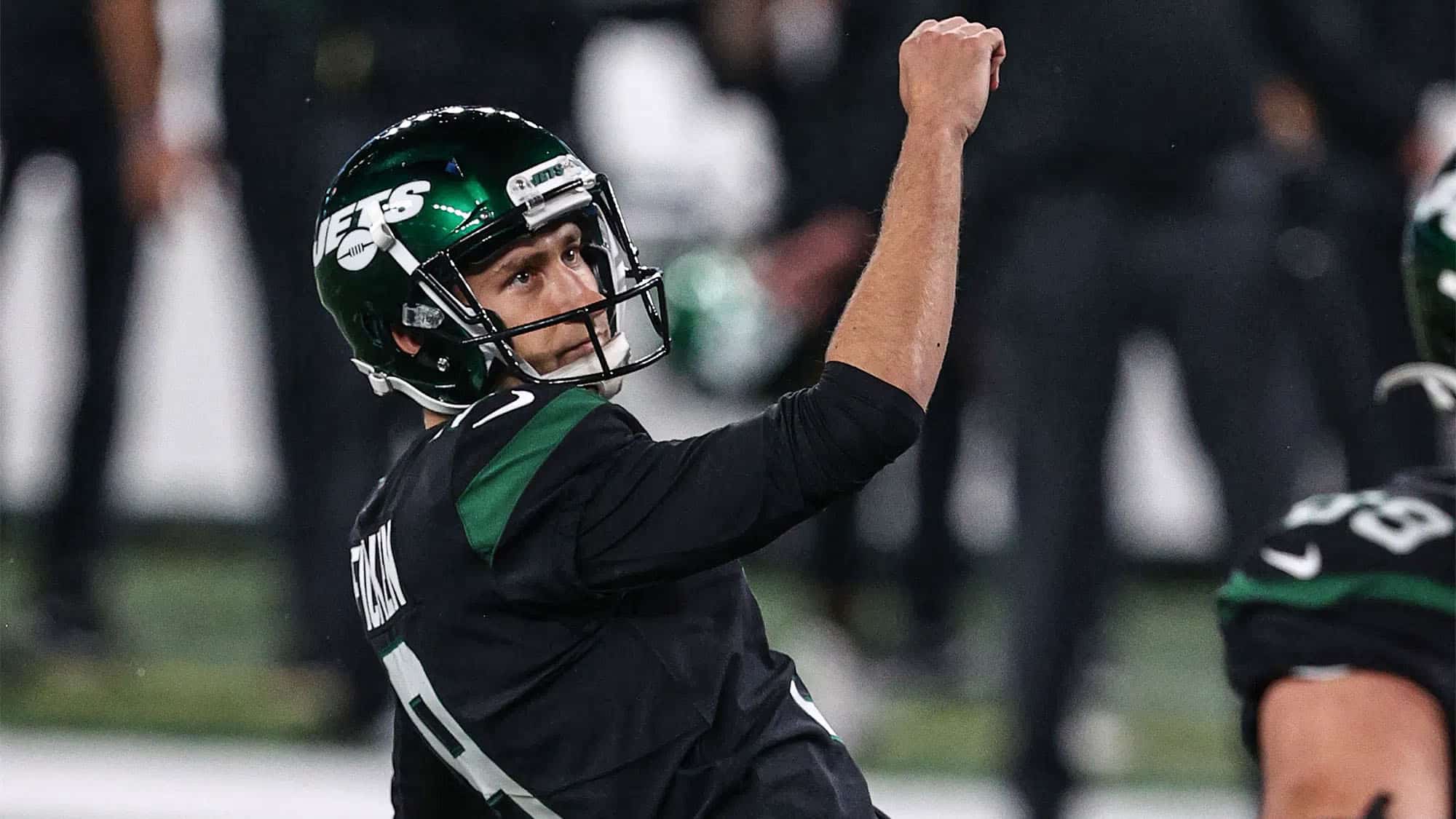 Sam Ficken has joined the Tennessee Titans after being cut by the NY Jets.