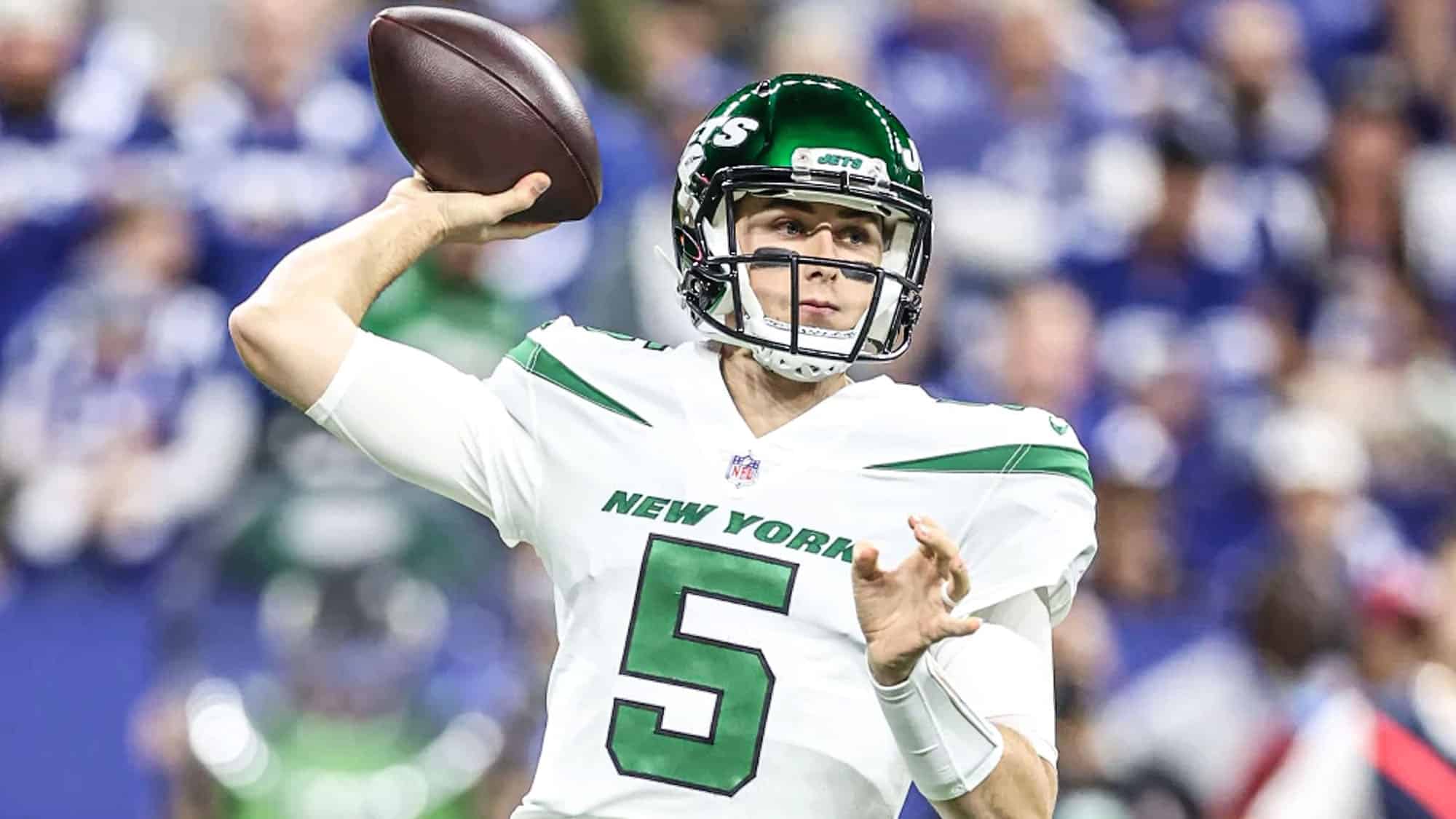 Mike White, NY Jets, COVID, Vaccine, Joe Flacco, Mask