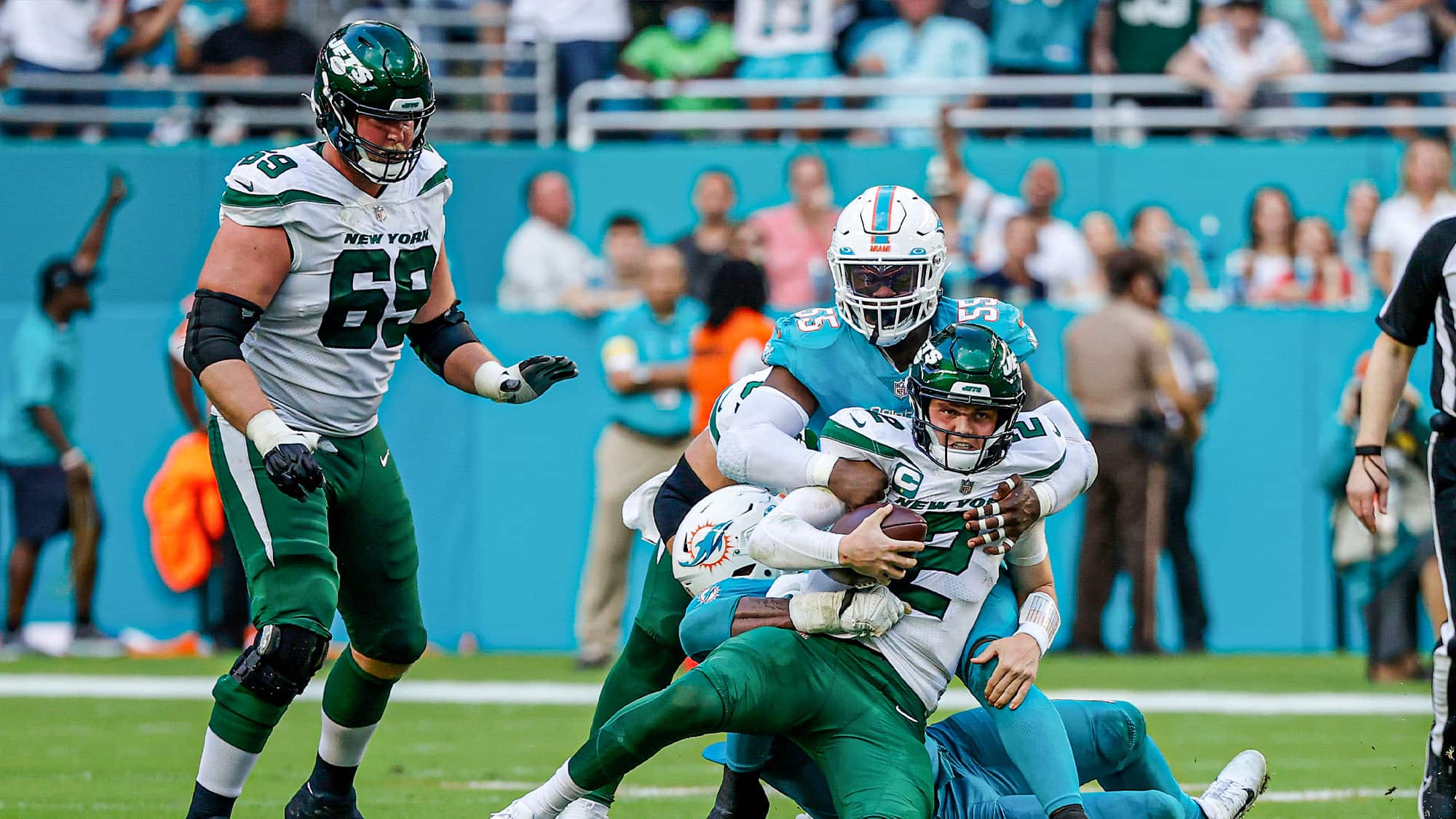 Zach Wilson, Conor McDermott, NY Jets, Stats, PFF Grade