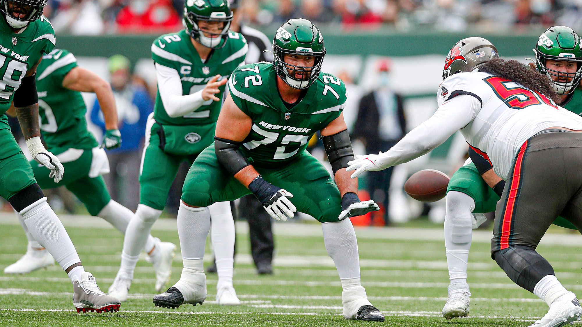 Laurent Duvernay-Tardif, NY Jets, Contract, Chiefs, Free Agent, Doctor