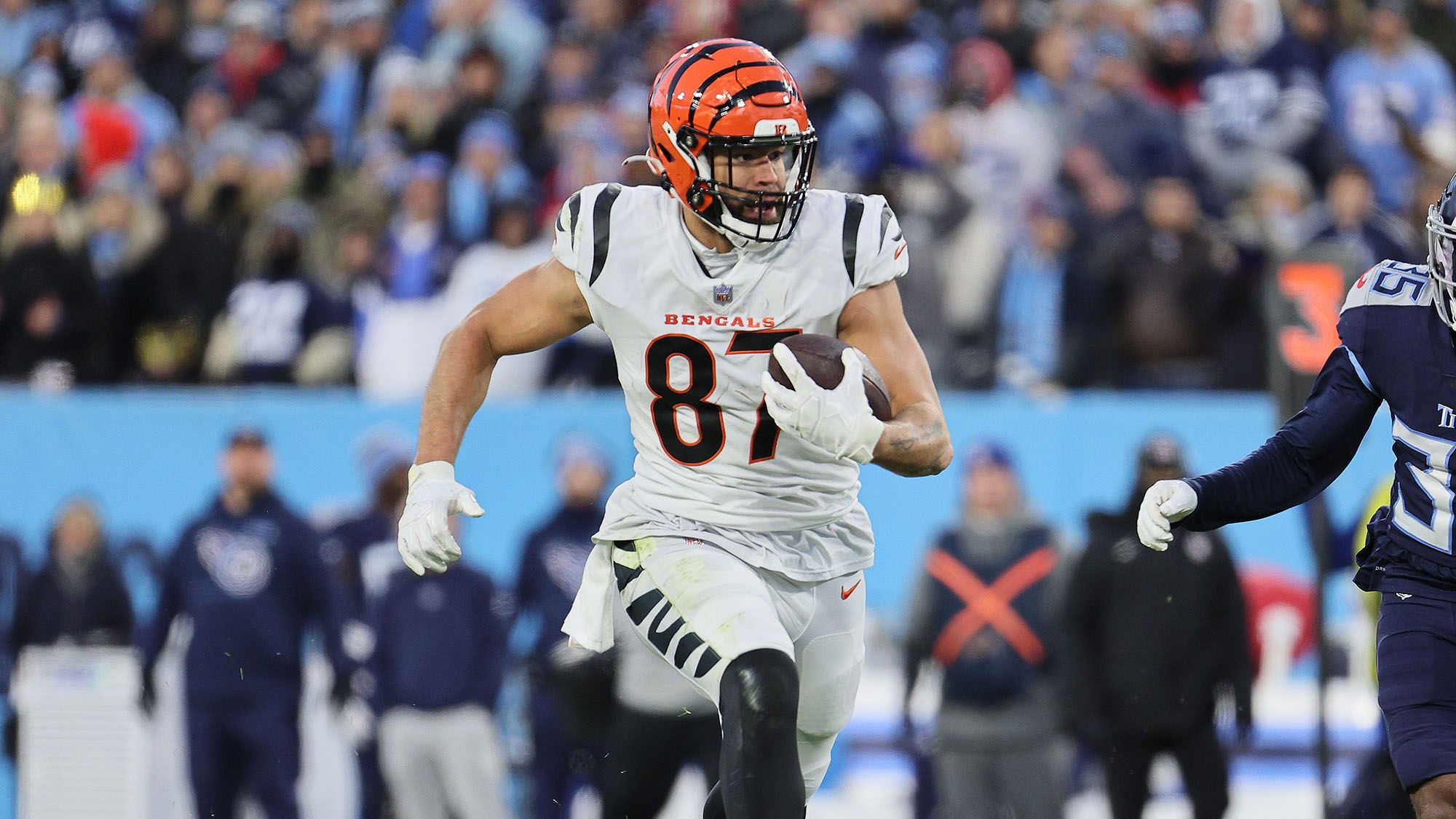 C.J. Uzomah, NY Jets, Contract