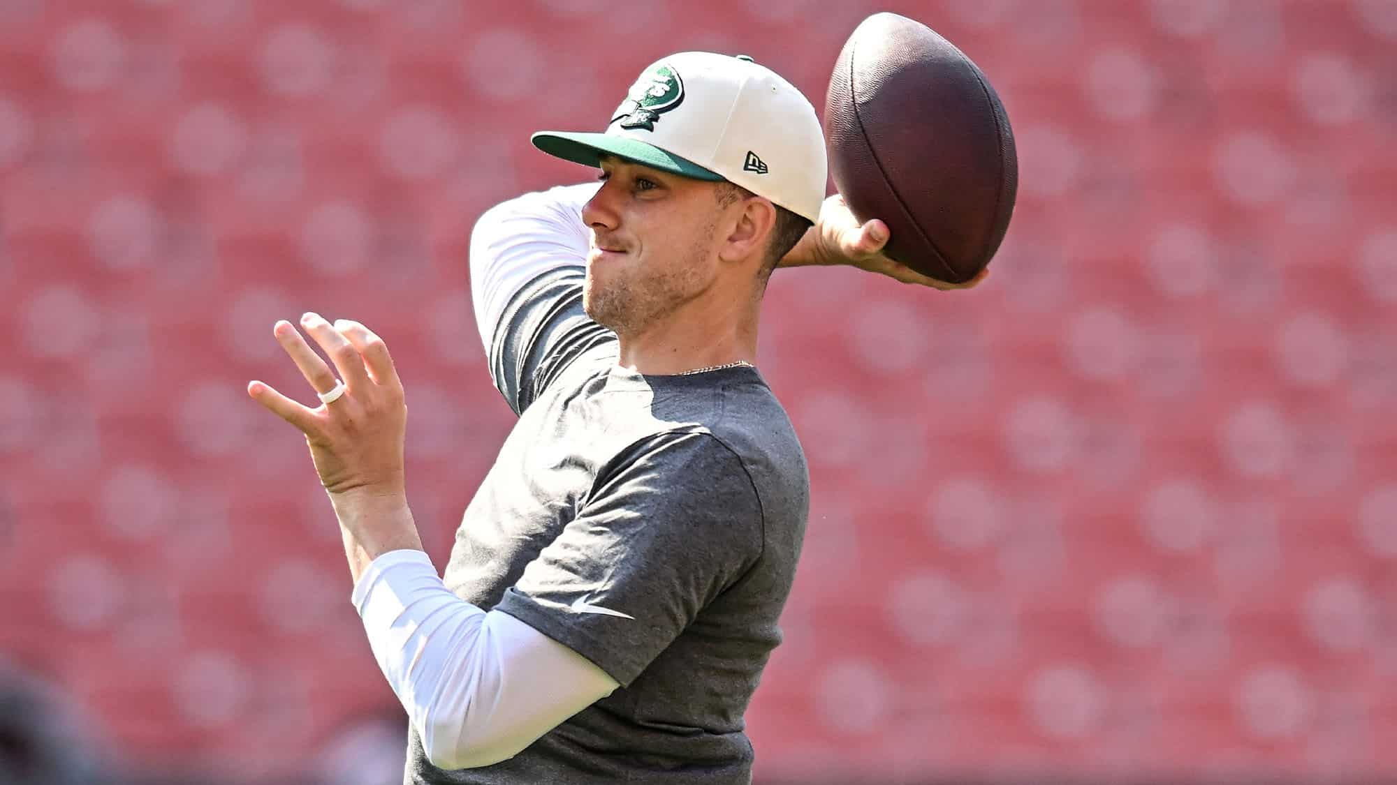 NY Jets, Bears, Props, Bets, Picks, Predictions, Mike White, Under