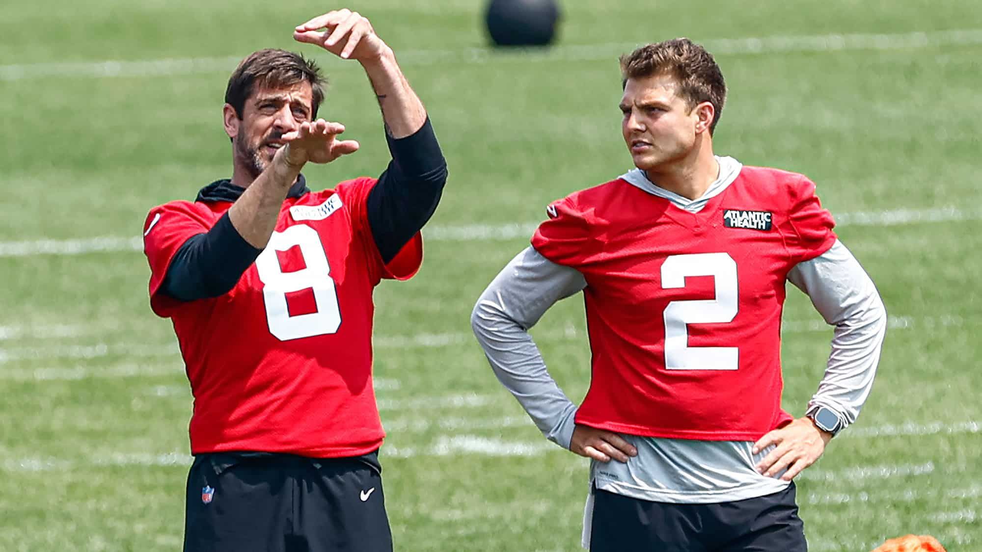 Aaron Rodgers, Zach Wilson, NY Jets QB
