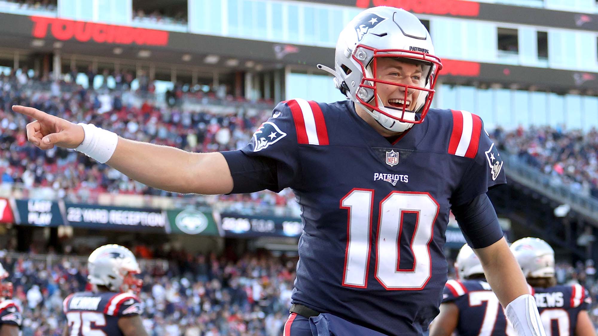 Mac-Jones-NY-Jets-New-England-Patriots-Highlights