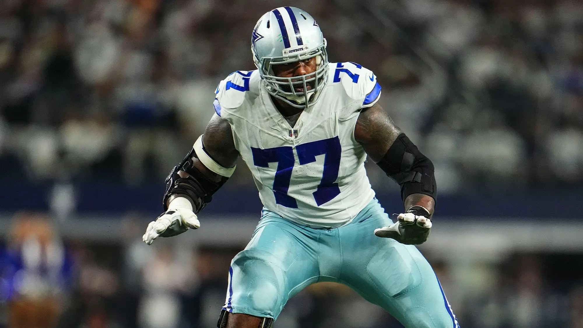 Tyron Smith