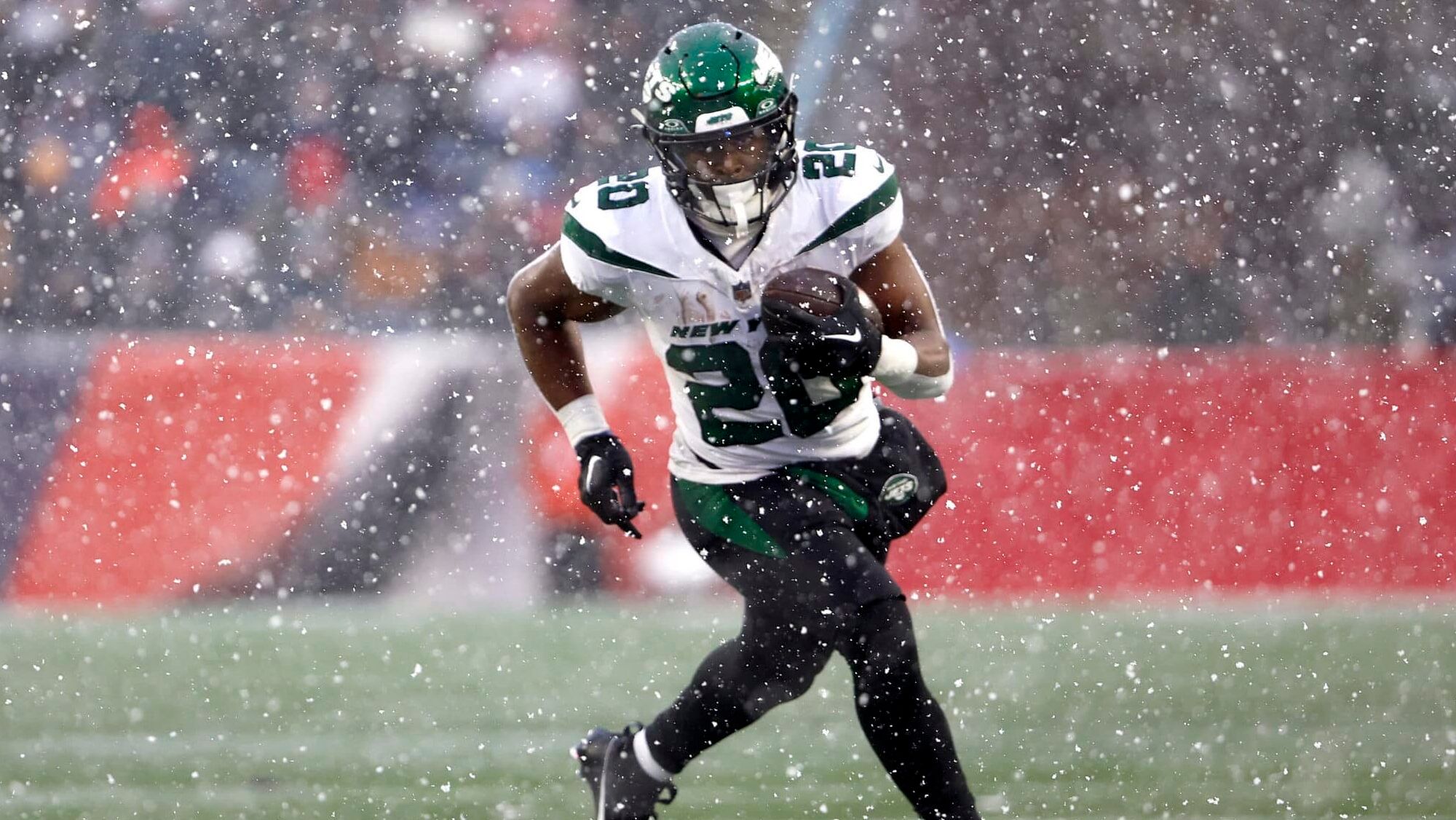 Breece Hall, New York Jets, New England Patriots