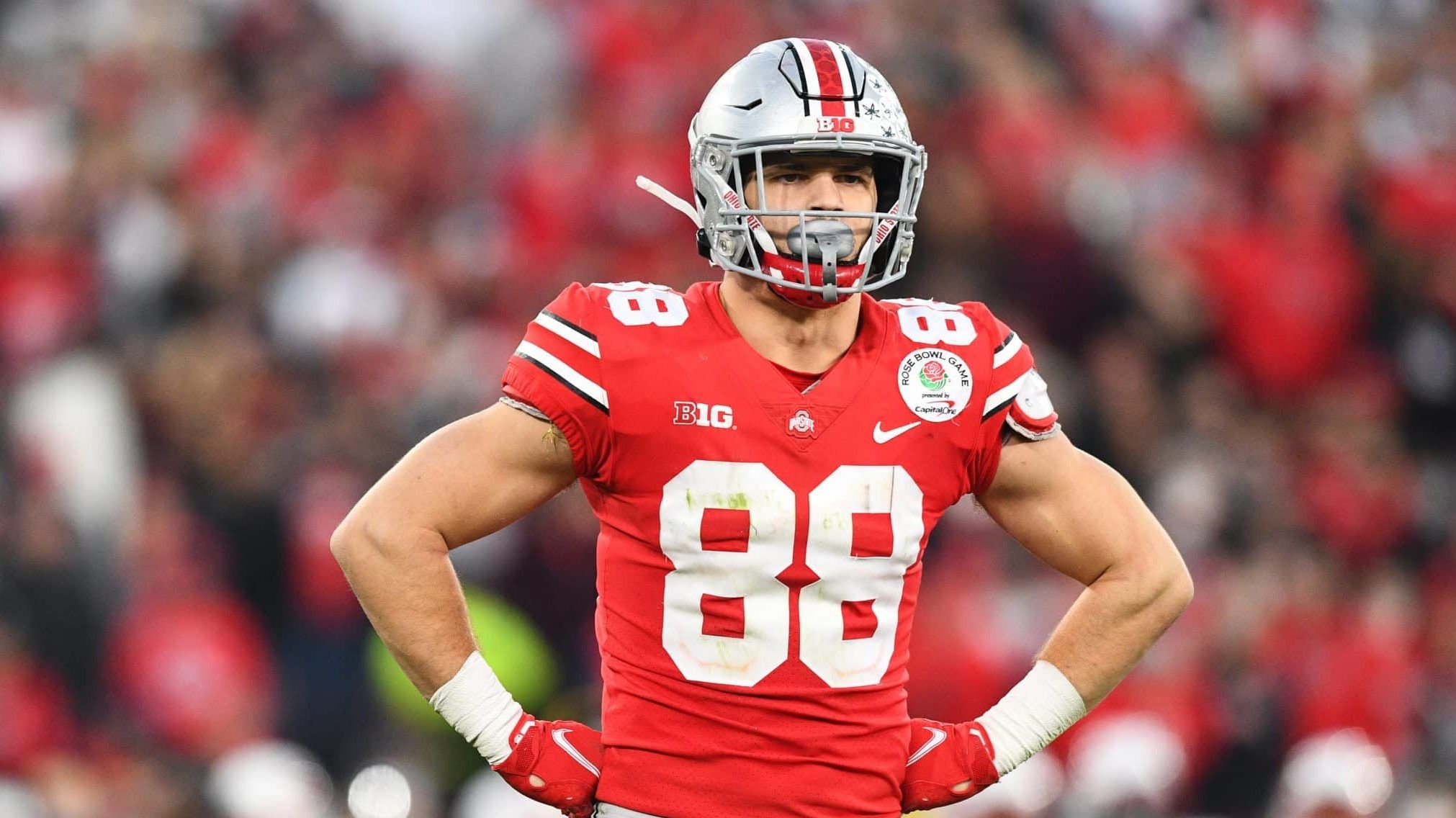 PASADENA, CA - JANUARY 01: Ohio State Buckeyes tight end Jeremy Ruckert (88) looks on during the Rose Bowl game between the Ohio State Buckeyes and the Utah Utes on January 1, 2022 at the Rose Bowl in Pasadena, CA.