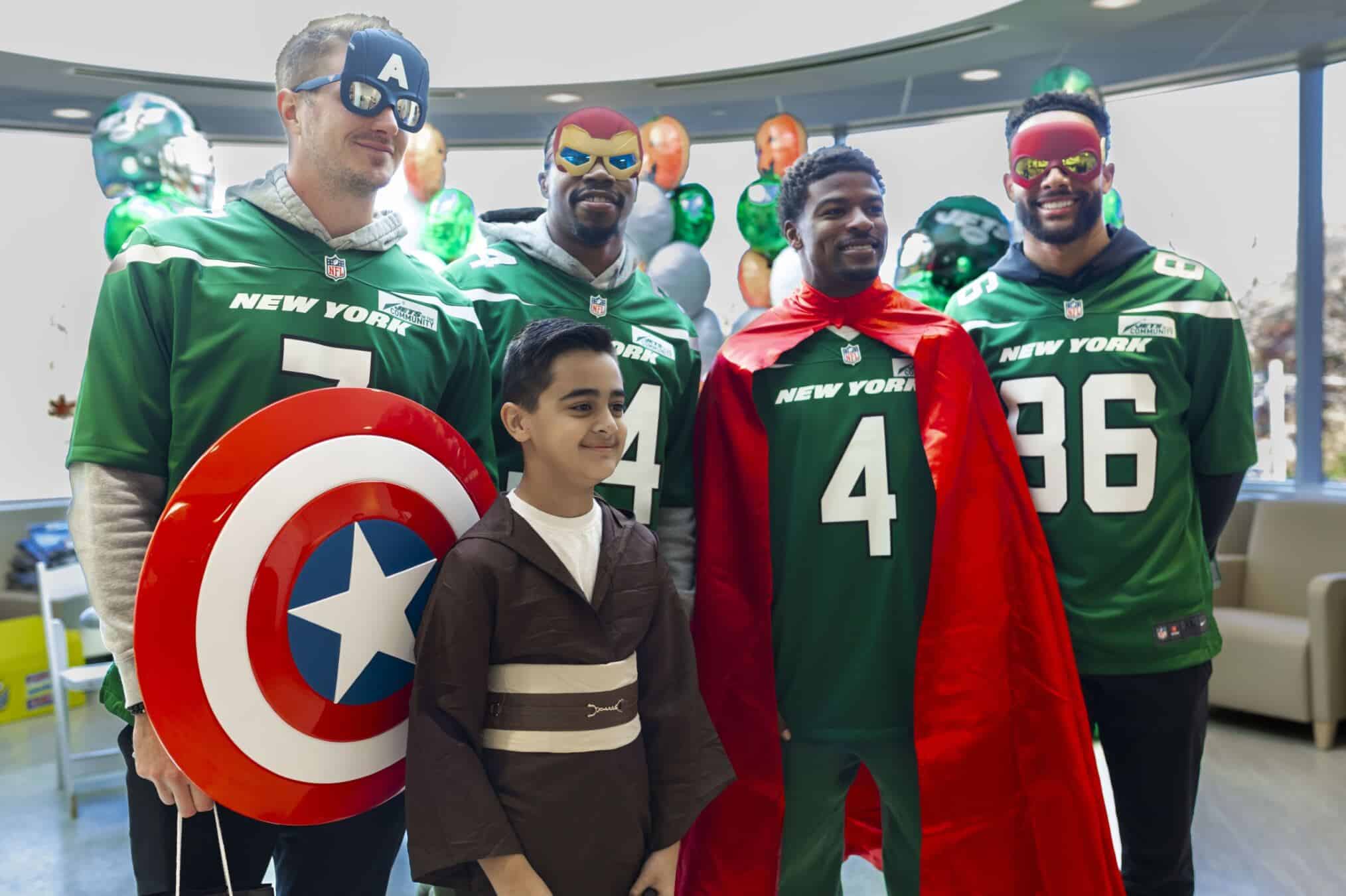 New York Jets Players Visit Children's Hospital