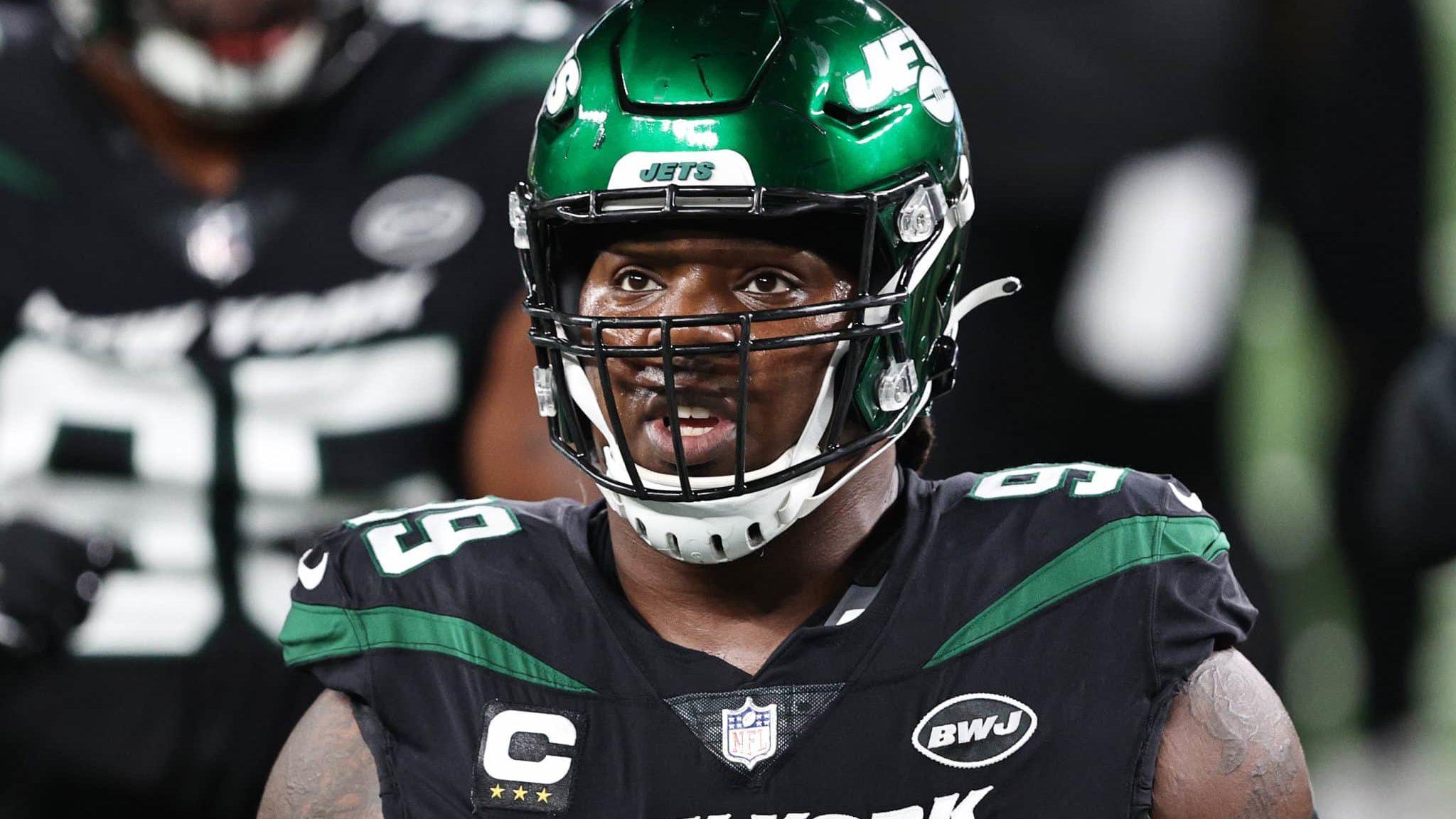 EAST RUTHERFORD, NEW JERSEY - OCTOBER 01: Steve McLendon #99 of the New York Jets looks on during warm ups against the Denver Broncos at MetLife Stadium on October 01, 2020 in East Rutherford, New Jersey.