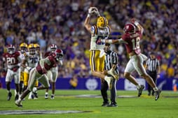LSU tight end Mason Taylor catches a pass against Alabama.