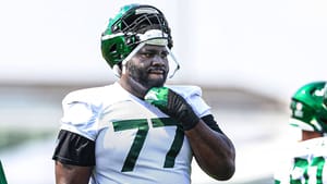 NY Jets left tackle Mekhi Becton responded to a Rich Cimini ESPN headline about his weight.