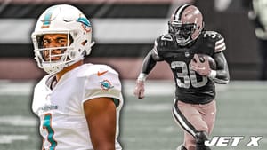 Tua Tagovailoa, D'Ernest Johnson