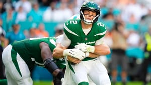 Zach Wilson, New York Jets, Miami Dolphins