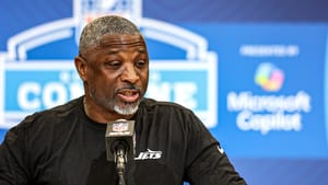 Aaron Glenn, NY Jets, NFL, HC, Chukwuma Okorafor