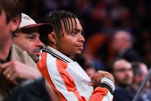 Philadelphia 76ers v New York Knicks
