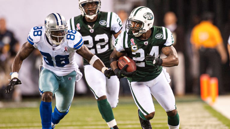 Darrelle Revis, Dez Bryant, Twitter, Jets Cowboys 2011