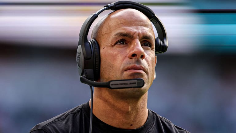 Robert-Saleh-Aaron-Rodgers-NY-Jets