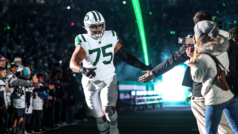 Alijah Vera-Tucker, New York Jets