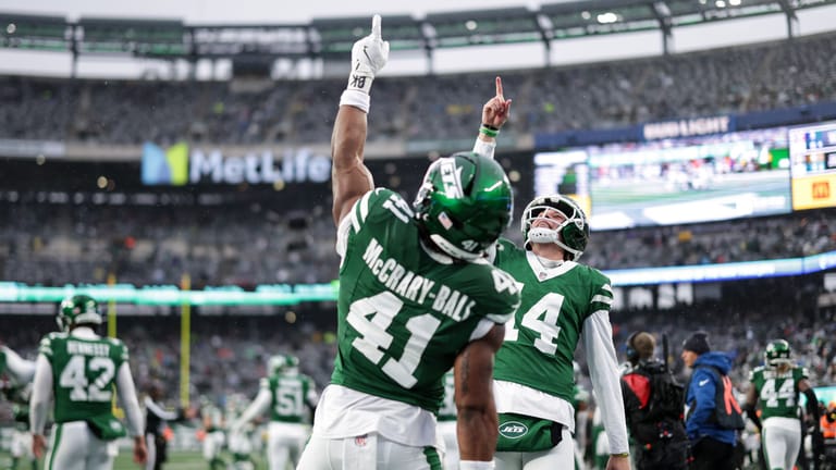Austin McNamara, Marcelino McCrary-Ball, New York Jets, Getty Images