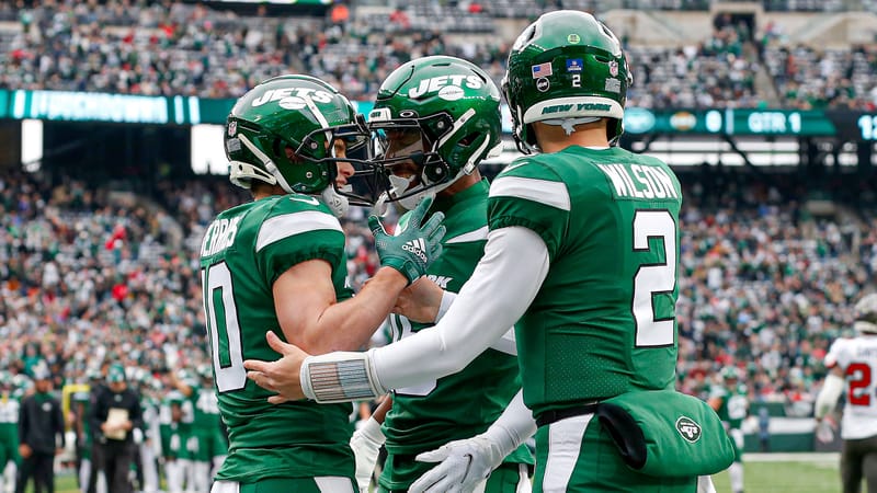 Zach Wilson, Braxton Berrios, NY Jets