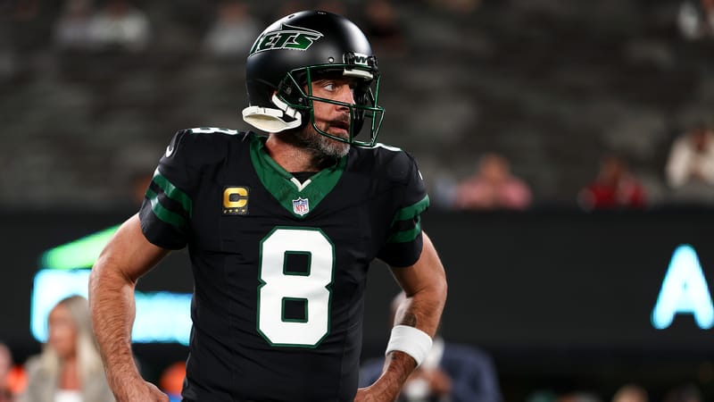 Aaron-Rodgers-NY-Jets-QB-HC-Downing