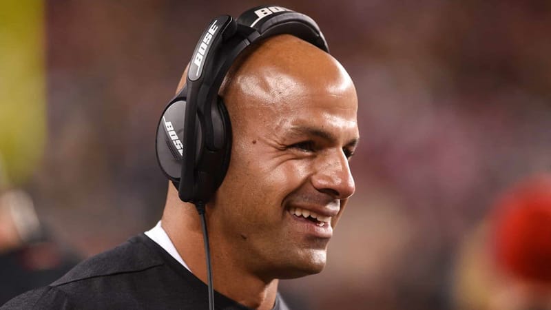 SANTA CLARA, CA - NOVEMBER 24: San Francisco 49ers defensive coordinator Robert Saleh during the NFL game between the Green Bay Packers and San Francisco 49ers at Levi's Stadium on November 24, 2019 in Santa Clara, CA.