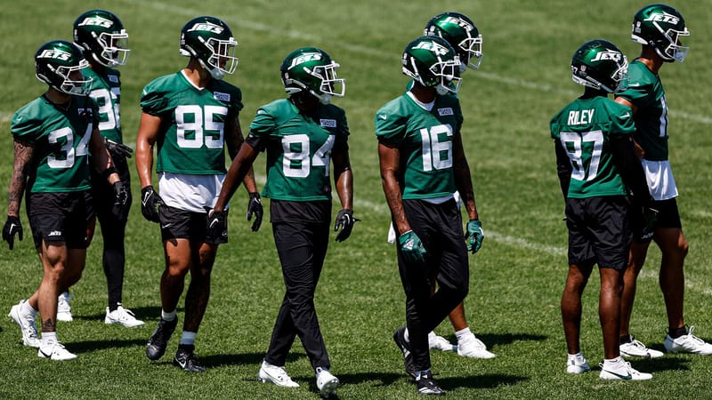 New York Jets OTAs, Practice, Team
