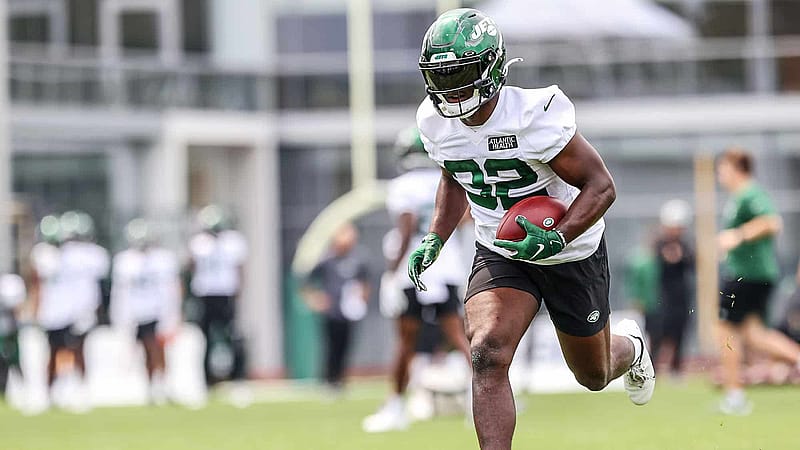 Michael Carter headlined the best players of the NY Jets' Thursday practice.