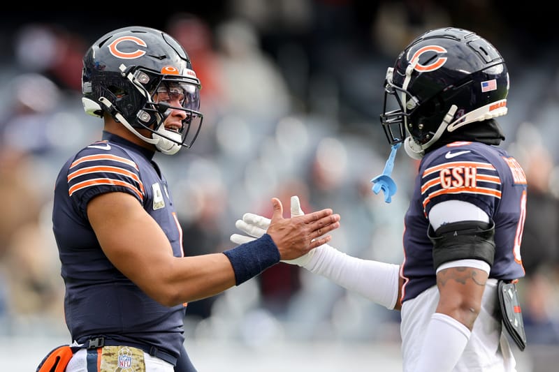 Justin Fields, Jaquan Brisker