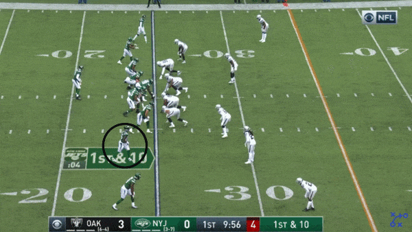 Le'Veon Bell one handed out of slot