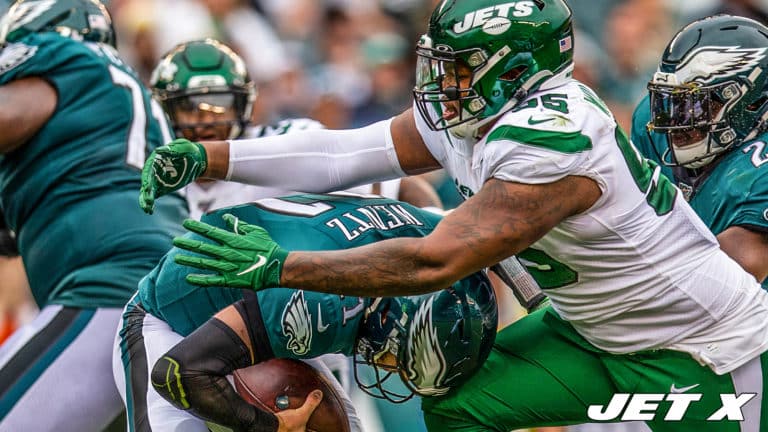 Quinnen Williams and Carson Wentz