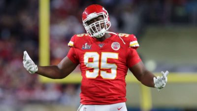MIAMI, FLORIDA - FEBRUARY 02: Chris Jones #95 of the Kansas City Chiefs reacts against the San Francisco 49ers during the second quarter in Super Bowl LIV at Hard Rock Stadium on February 02, 2020 in Miami, Florida.