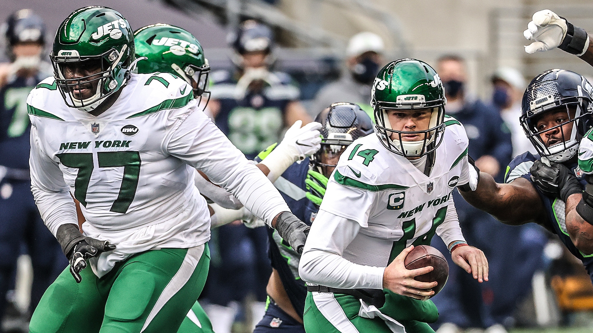 Mekhi Becton, Sam Darnold