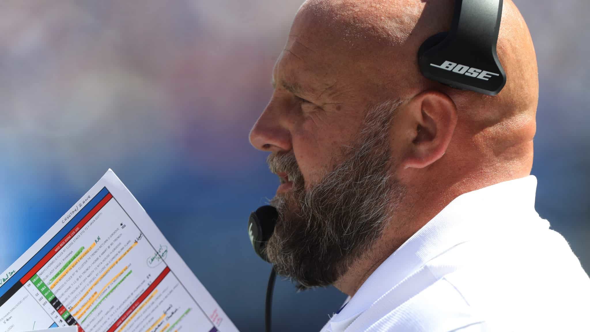 EAST RUTHERFORD, NEW JERSEY - SEPTEMBER 15: Offensive Coordinator Brian Daboll of the Buffalo Bills calls a play in the second half against the New York Giants at MetLife Stadium on September 15, 2019 in East Rutherford, New Jersey.
