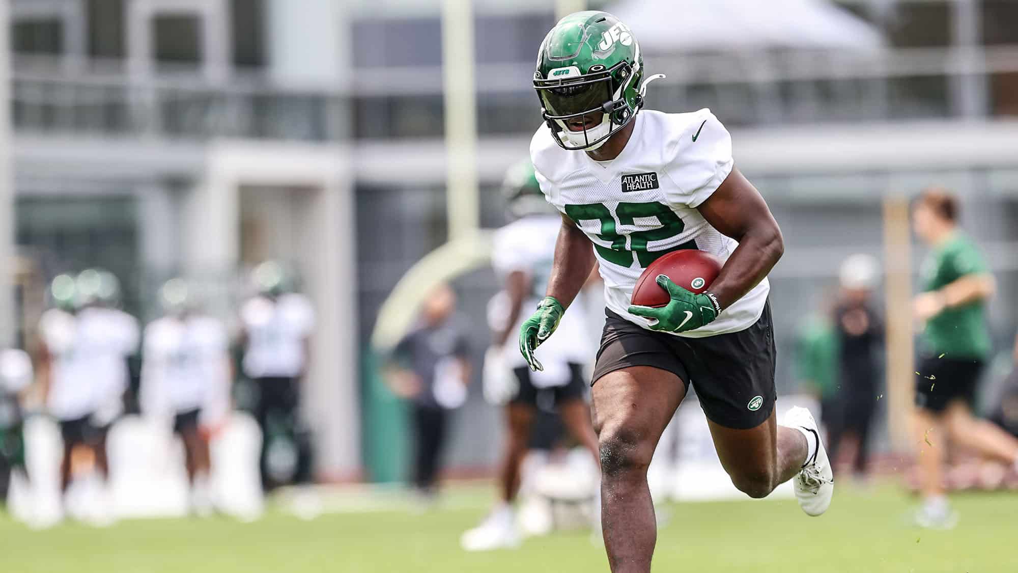 Michael Carter headlined the best players of the NY Jets' Thursday practice.