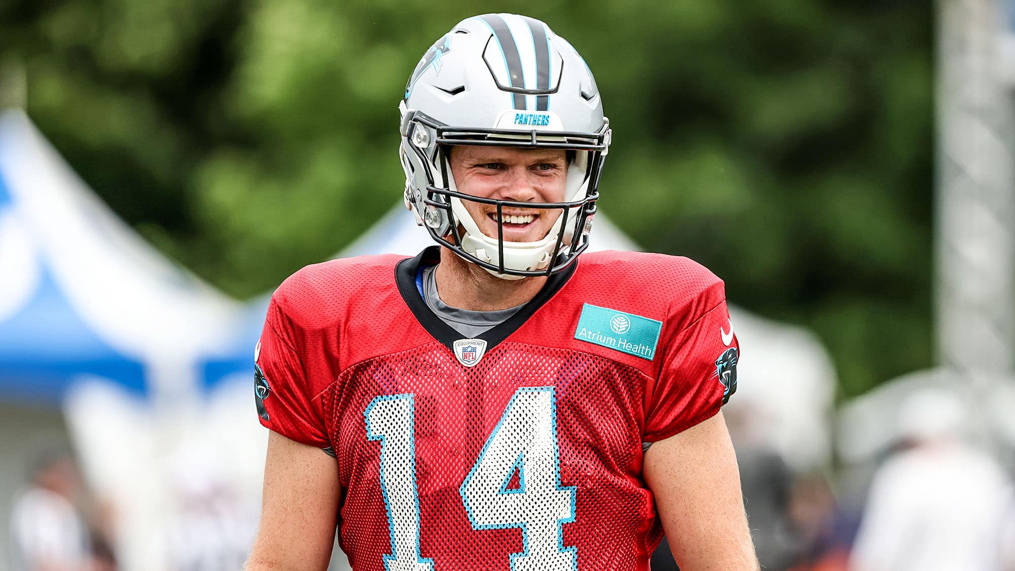 Carolina Panthers QB Sam Darnold joked about the New York Jets offensive line.
