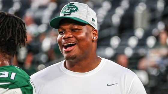 Quinnen Williams visits Yankees, Greg Van Roten celebrates