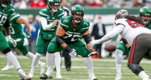 Laurent Duvernay-Tardif, NY Jets, Contract, Chiefs, Free Agent, Doctor