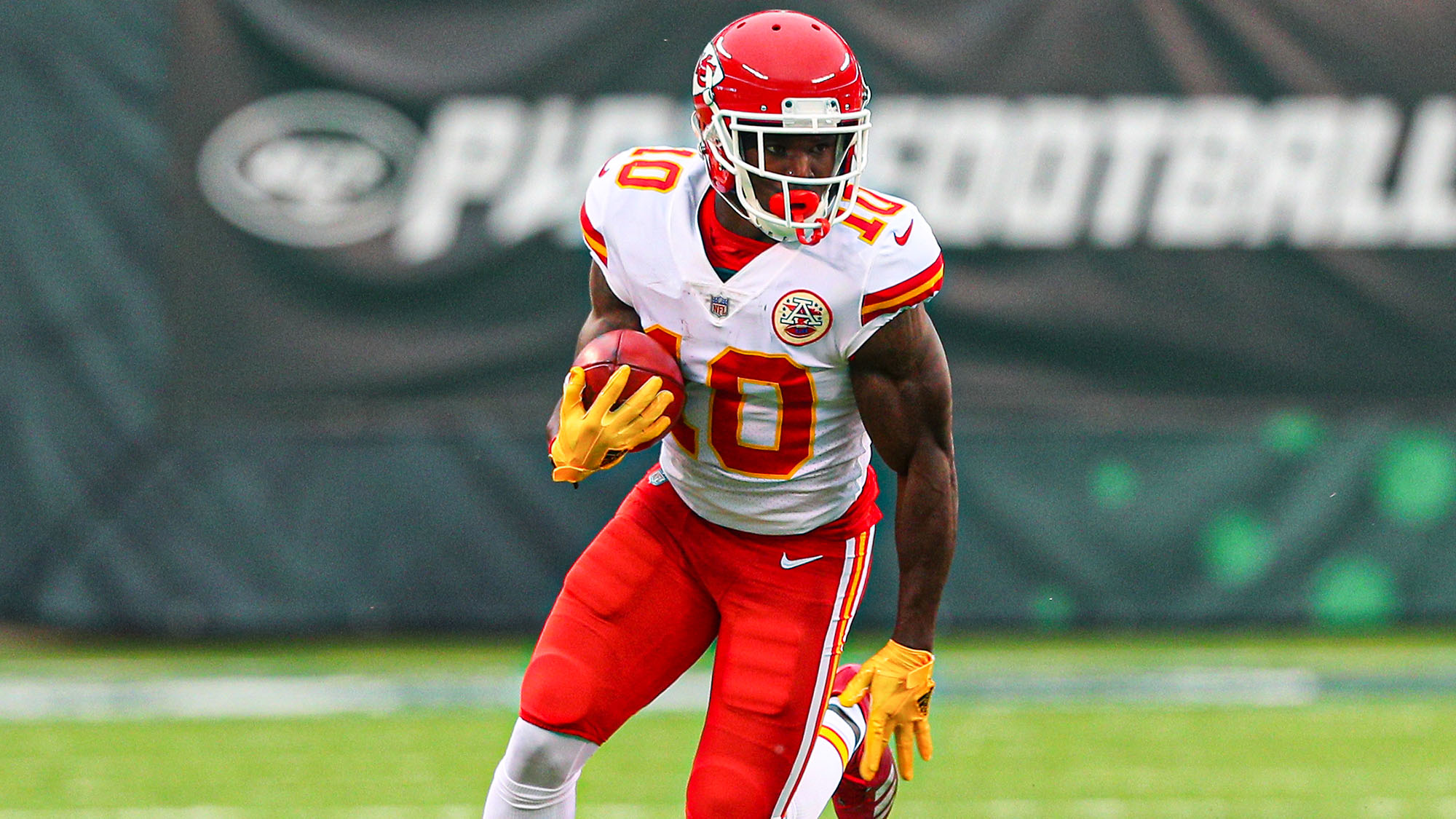 Why Tyreek Hill's decision is a blessing in disguise for NY Jets
