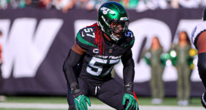 New York Jets linebacker Jamien Sherwood (44) runs against the Chicago  Bears during an NFL football game Sunday, Nov. 27, 2022, in East  Rutherford, N.J. (AP Photo/Adam Hunger Stock Photo - Alamy