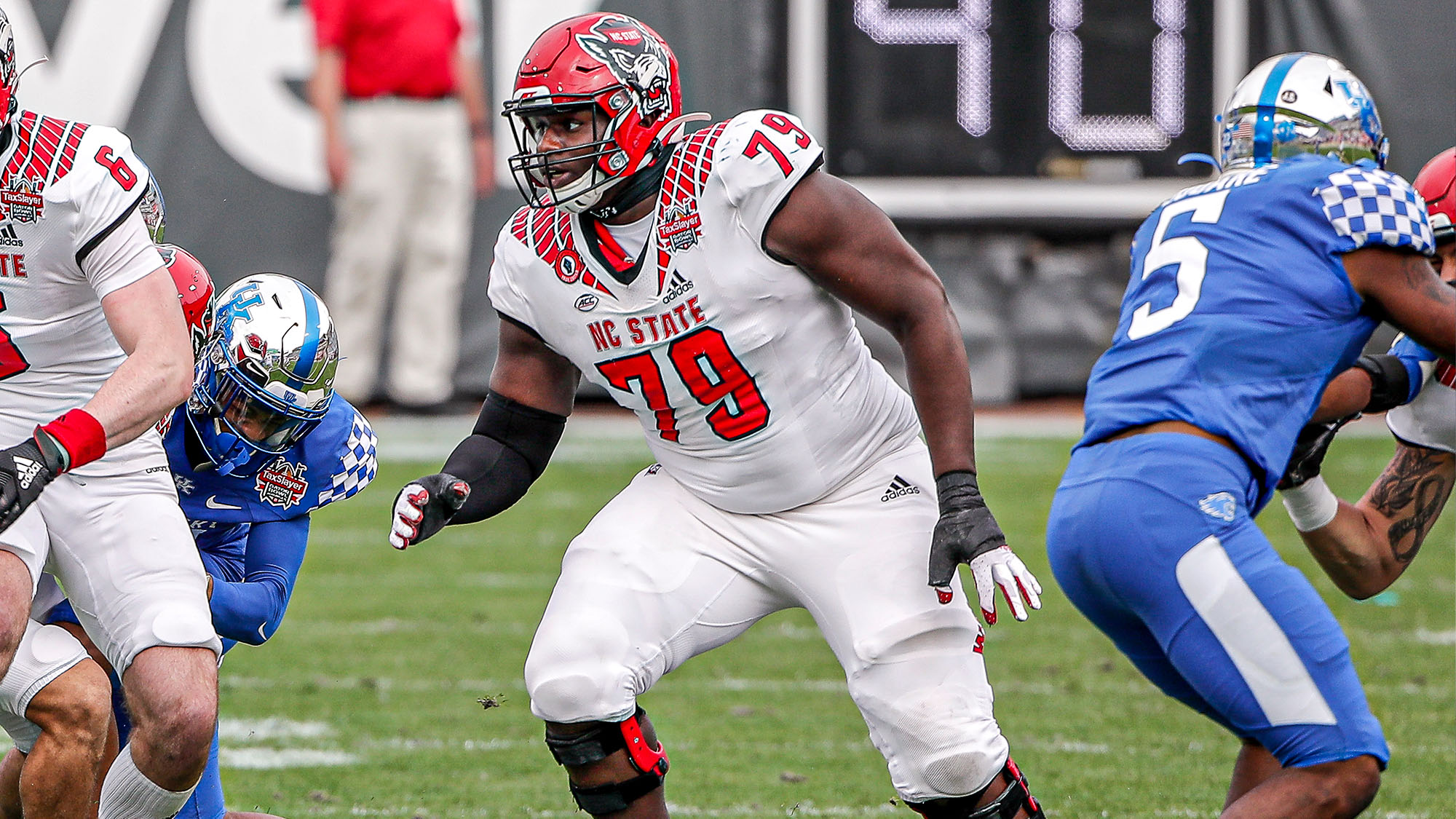 NY Jets draft: Which OT prospect has the best statistical profile?
