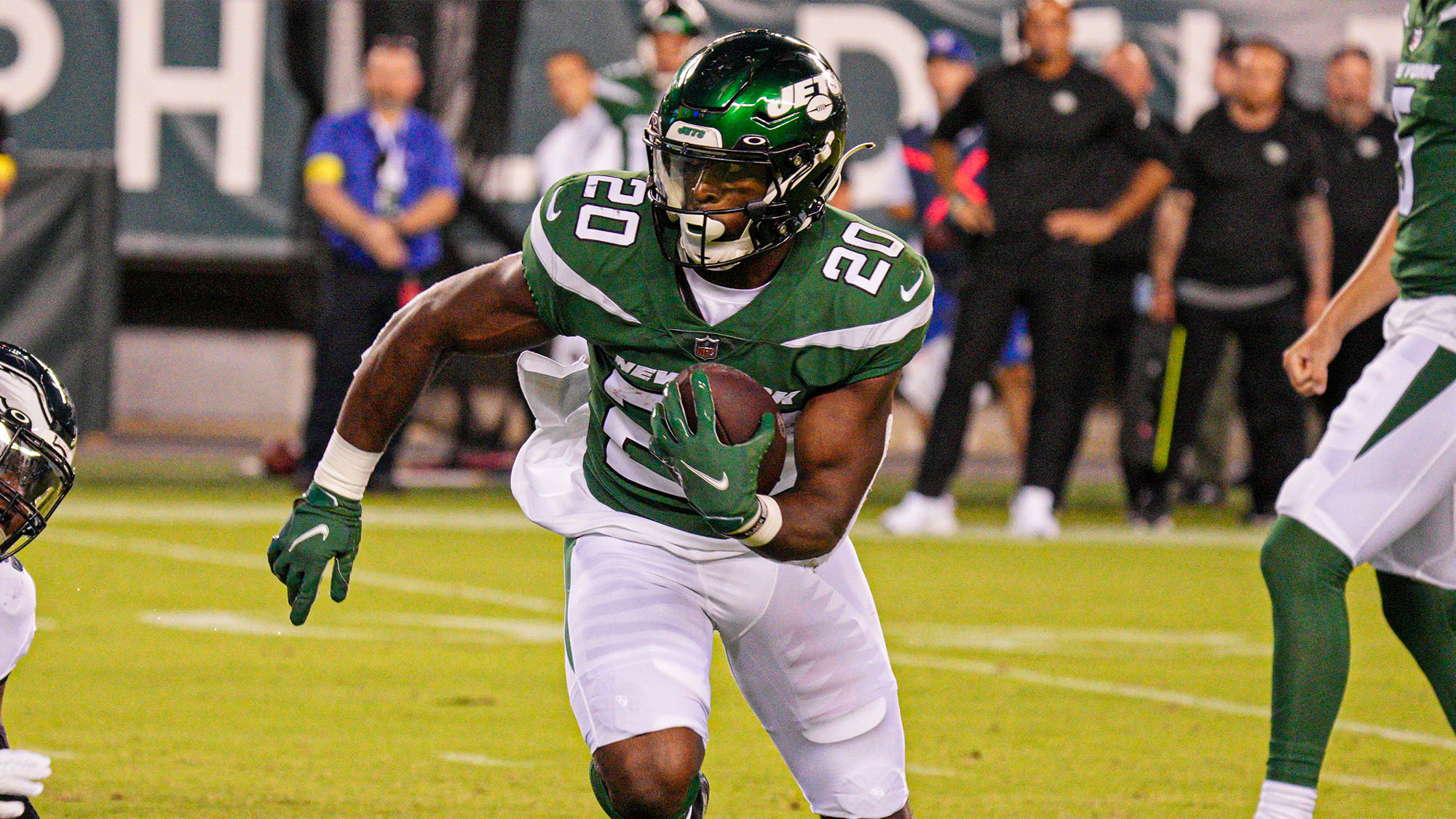 NY Jets RB Breece Hall is a top betting favorite to win ROY