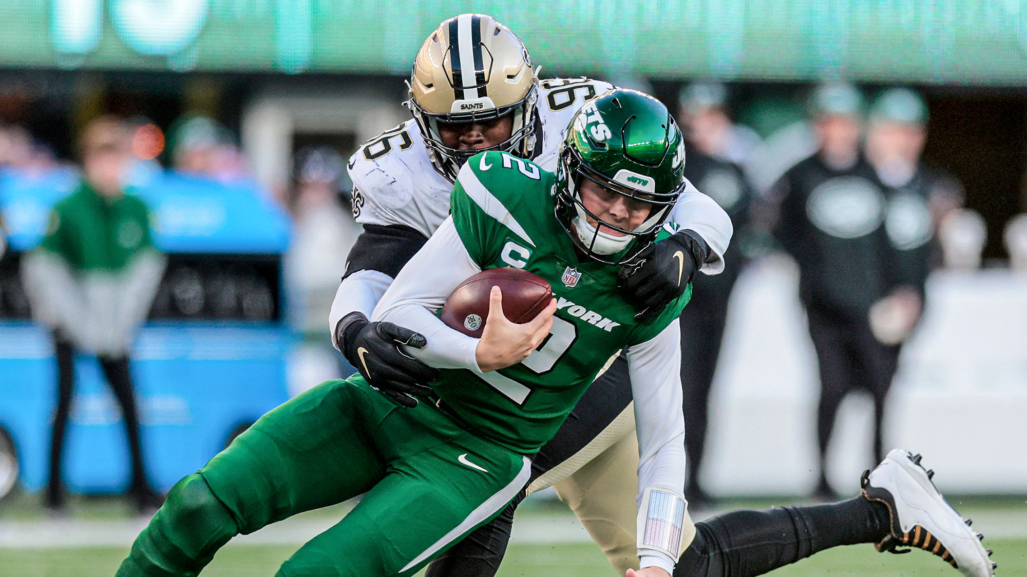 New York Jets open NFL draft's final day with Louisiana OT Max