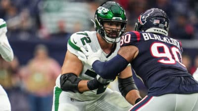 Laurent Duvernay-Tardif, NFL, LDT, NY Jets, Contract, Sign