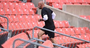 Robert-Saleh-NY-Jets-Stairs-Stadiums
