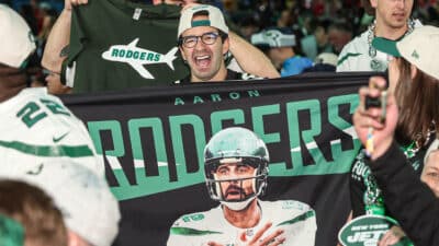 Aaron Rodgers, NY Jets, Fans